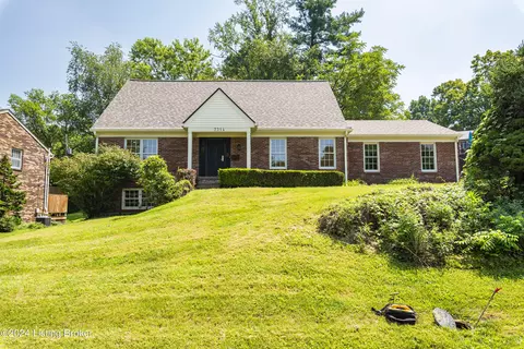 7314 Arrowwood Rd, Louisville, KY 40222
