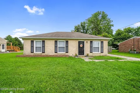 11109 Benson Ln, Louisville, KY 40272