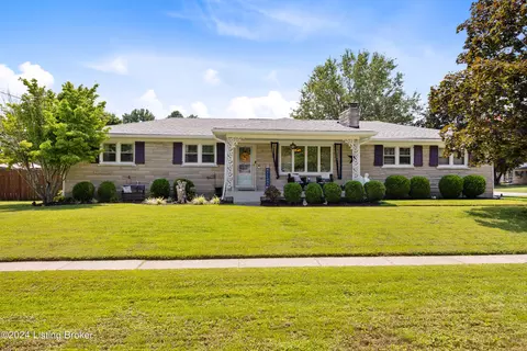 9015 Annlou Dr, Louisville, KY 40272