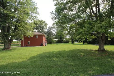 1091 Stringer Ln, Mount Washington, KY 40047 photo 20
