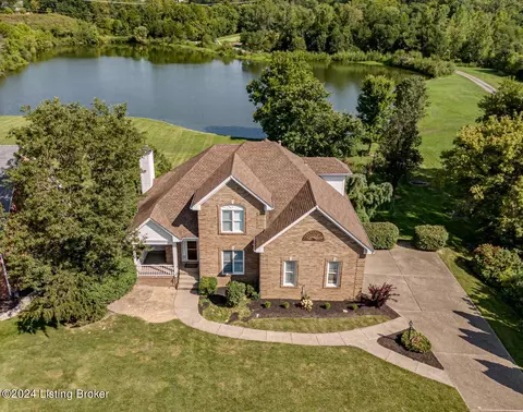 259 Persimmon Ridge Dr, Louisville, KY 40245