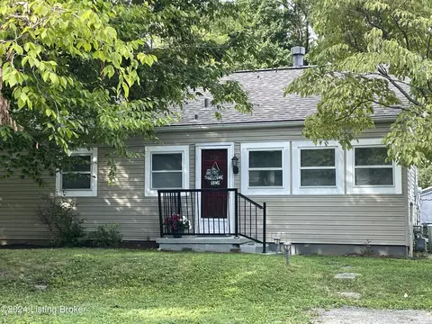 9621 Old Six Mile Ln, Jeffersontown, KY 40299