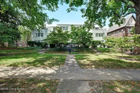 2039 Douglass Blvd #3, Louisville, KY 40205