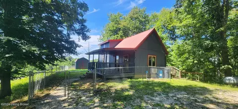 739 Pine Grove Rd, Beattyville, KY 41311