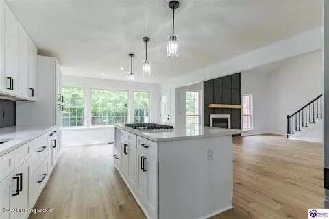 1500 Yorkshire Dr, Elizabethtown, KY 42701