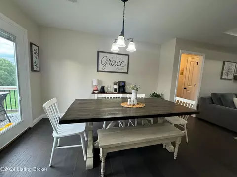 Dining - 104 Apache Ct, Bloomfield, KY 40008 photo 2 of 2