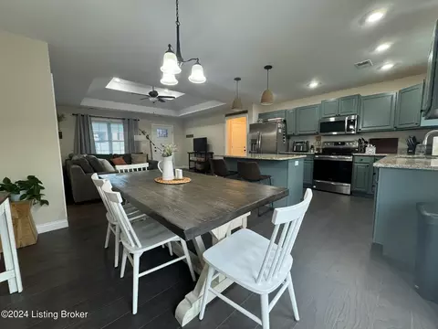 Dining - 104 Apache Ct, Bloomfield, KY 40008 photo 1 of 2