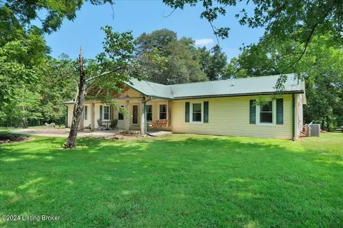 1234 Pine Creek Trl, Shepherdsville, KY 40165