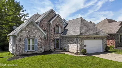 4214 Marseille Dr, Louisville, KY 40272