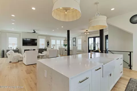 Kitchen - 11614 River Beauty Loop, Prospect, KY 40059 photo 5 of 11