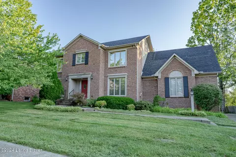 14207 Lake Forest Dr, Louisville, KY 40245