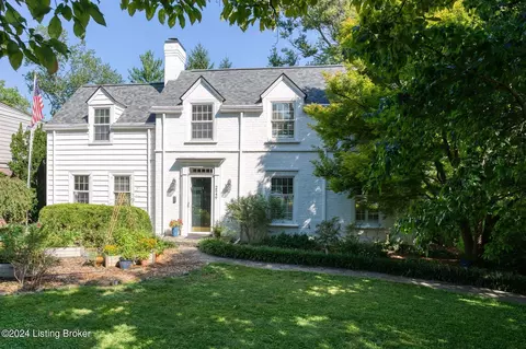 2549 Seneca Dr, Louisville, KY 40205