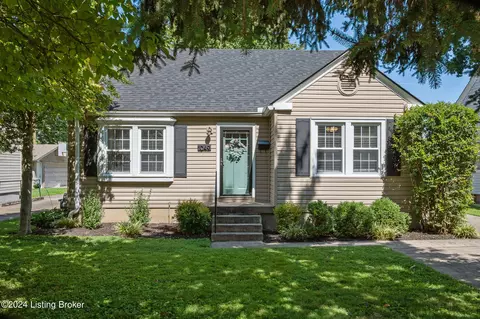 1049 Ardmore Dr, Louisville, KY 40217