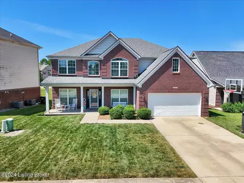 2202 Tatton Dr, Louisville, KY 40245