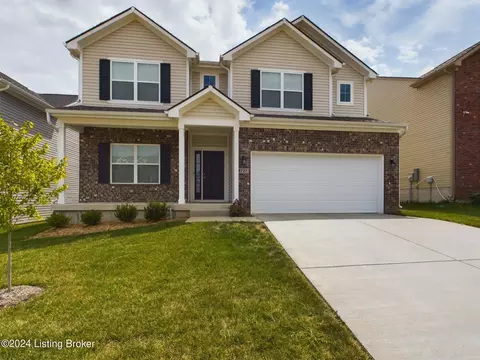 8737 Warbler Br Way, Louisville, KY 40229