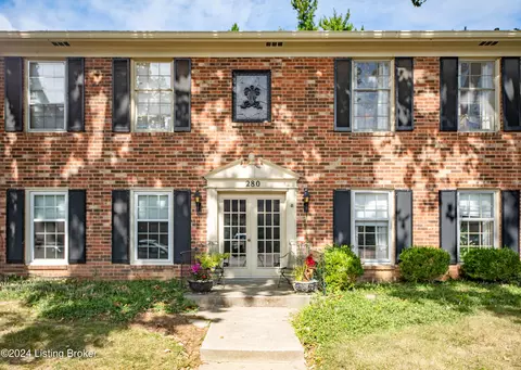 280 Stonehenge Dr #104, Louisville, KY 40207