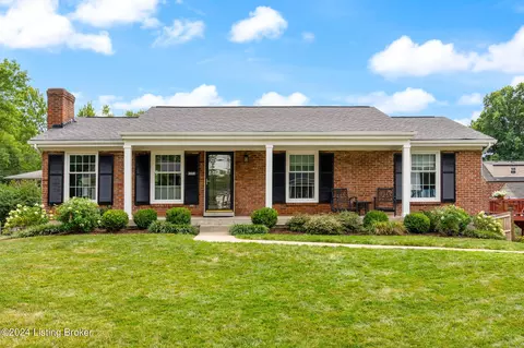 9806 Somerford Rd, Louisville, KY 40242