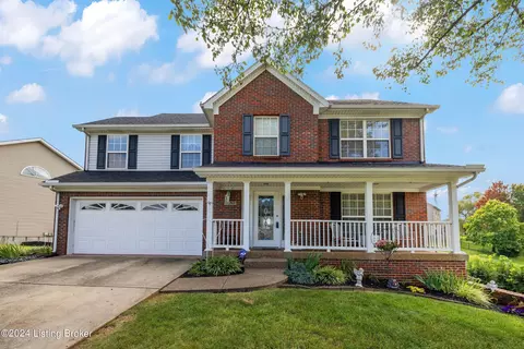 10717 Black Walnut Blvd, Louisville, KY 40229