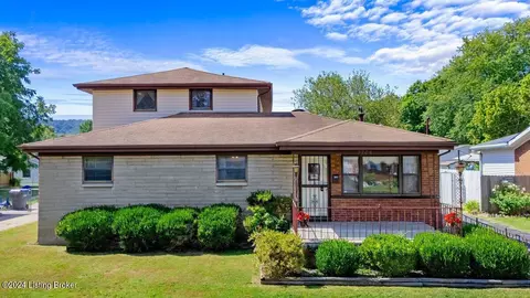 9706 Saturn Dr, Louisville, KY 40229