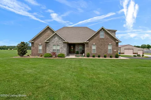 370 New Grove Rd, Smiths Grove, KY 42171