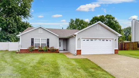 3814 Sonoma Ln, Louisville, KY 40219