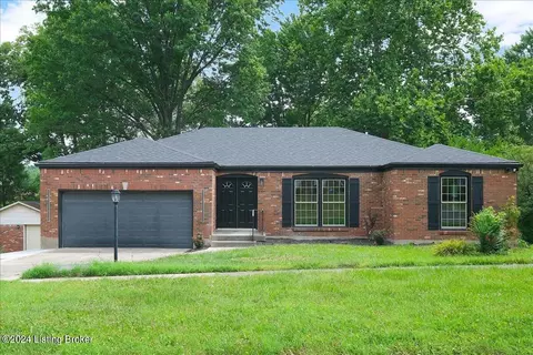 7707 Tempsclair Rd, Louisville, KY 40220
