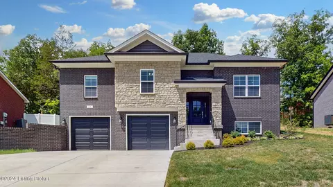 131 Bluffs Edge Dr, Mount Washington, KY 40047