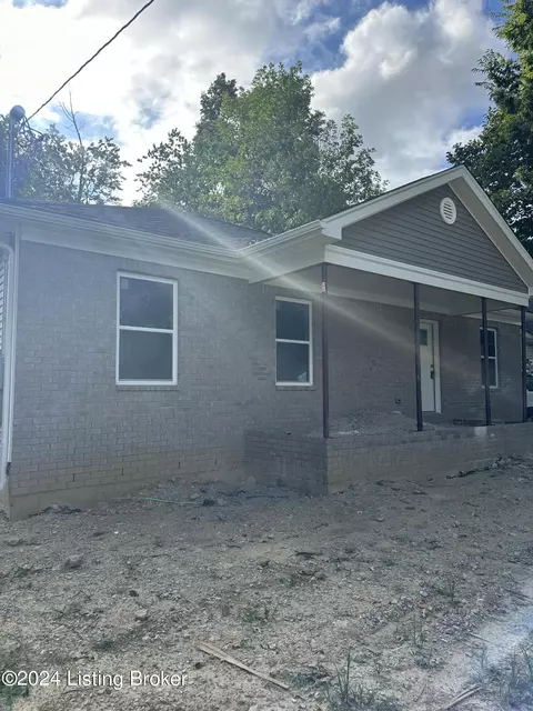 1408 Forest Dr, Louisville, KY 40219