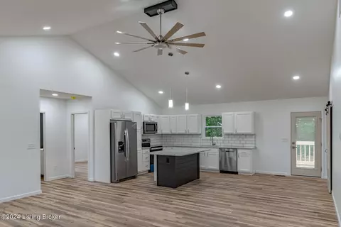 245 Wooded Rdg, Pendleton, KY 40055