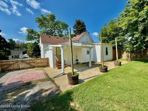 221 E Virginia Ave, Springfield, KY 40069 photo 18