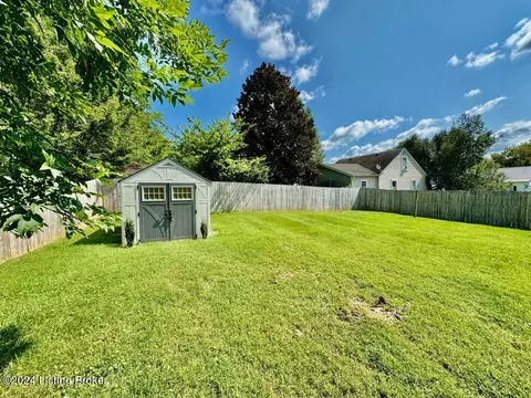 221 E Virginia Ave, Springfield, KY 40069 photo 21