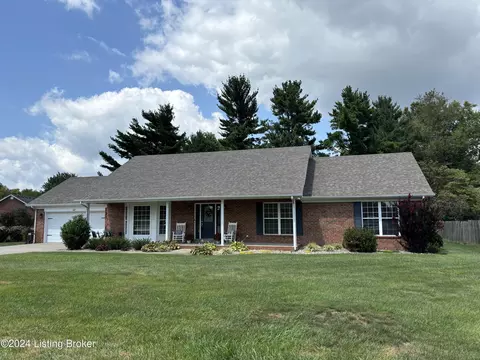 627 Hickory Ln, Elizabethtown, KY 42701