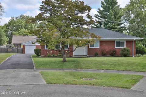 2825 Shannon Dr, Louisville, KY 40220