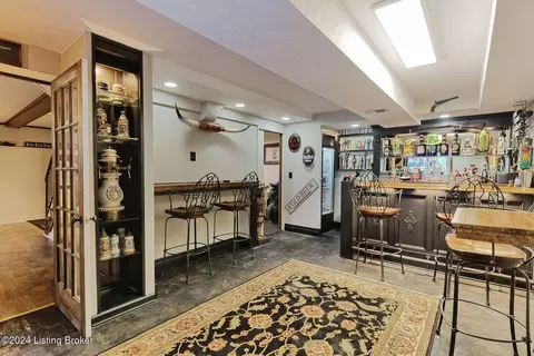 Entry Way - 6510 Deep Creek Dr, Prospect, KY 40059 photo 8 of 8
