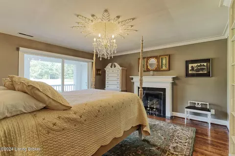 Bedroom - 6510 Deep Creek Dr, Prospect, KY 40059 photo 2 of 2