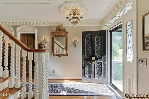 Entry Way - 6510 Deep Creek Dr, Prospect, KY 40059 photo 1 of 8