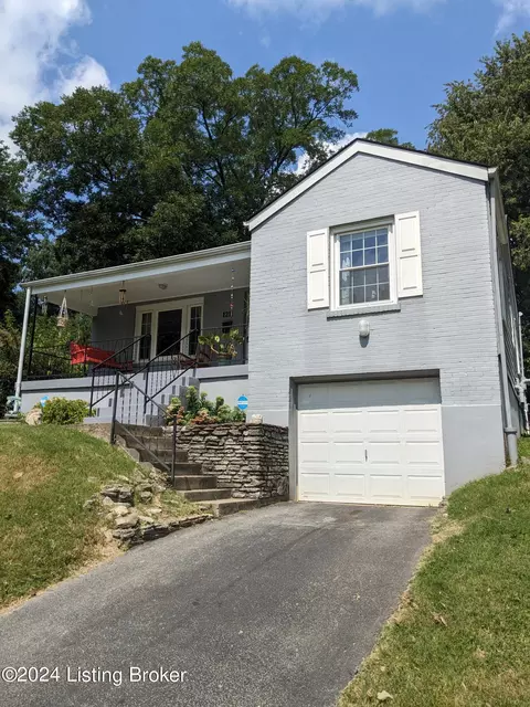 1211 Curlew Ave, Louisville, KY 40213
