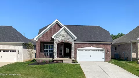 16008 Carefree Pl, Louisville, KY 40245