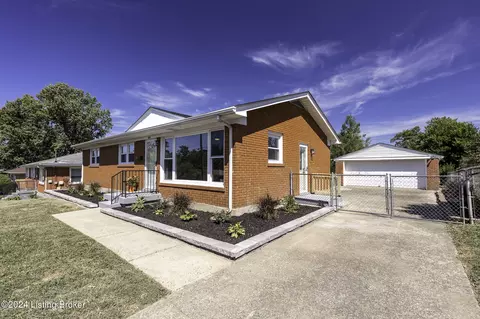6019 Colebrooke Ln, Louisville, KY 40219