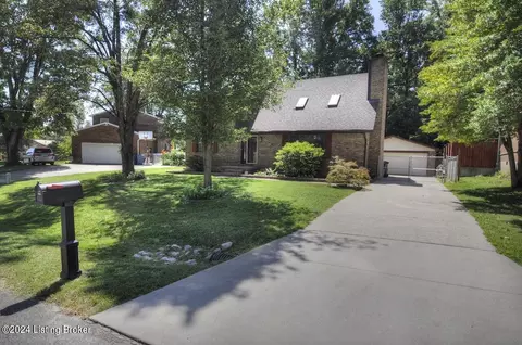 4610 Vinita Way, Louisville, KY 40272