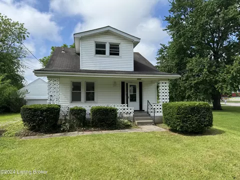 3204 S Crums Ln, Louisville, KY 40216