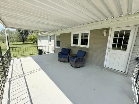 493 Stringer Ln, Mount Washington, KY 40047 photo 33