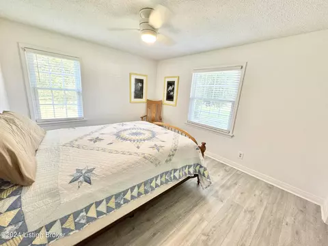 493 Stringer Ln, Mount Washington, KY 40047 photo 20