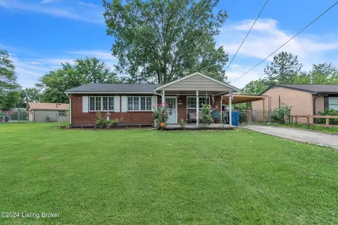 720 Glengarry Dr, Louisville, KY 40118