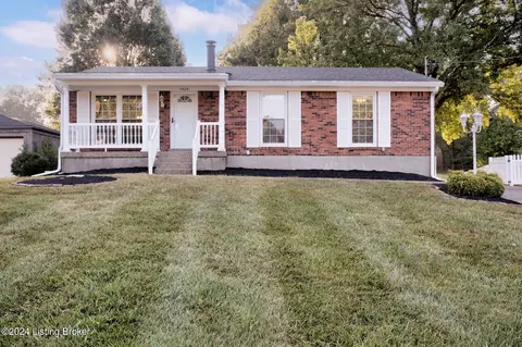 3909 Bonifay Ct, Jeffersontown, KY 40299
