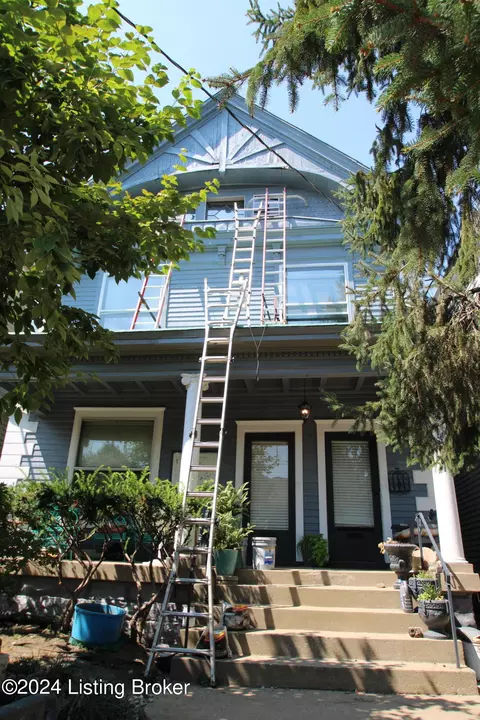2121 Edgeland Ave, Louisville, KY 40204