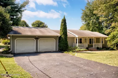 2535 Bardstown Trl, Waddy, KY 40076