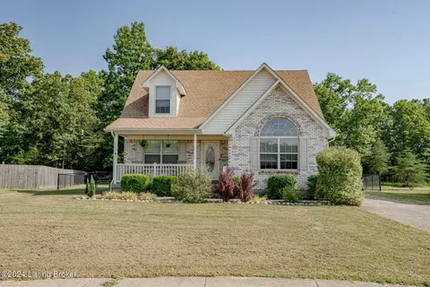415 Shady Glen Cir, Shepherdsville, KY 40165