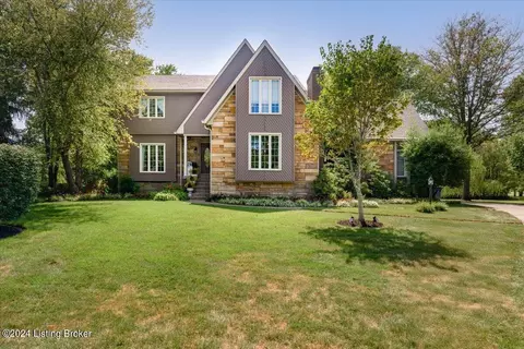 214 Willoughby Ct, Louisville, KY 40245