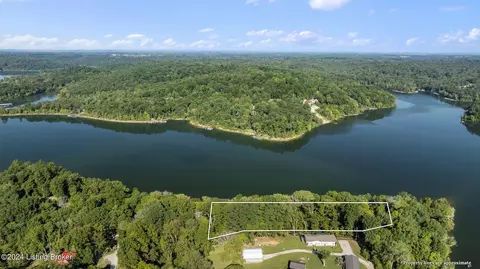 151 Southend Retreat Ln, Mammoth Cave, KY 42259